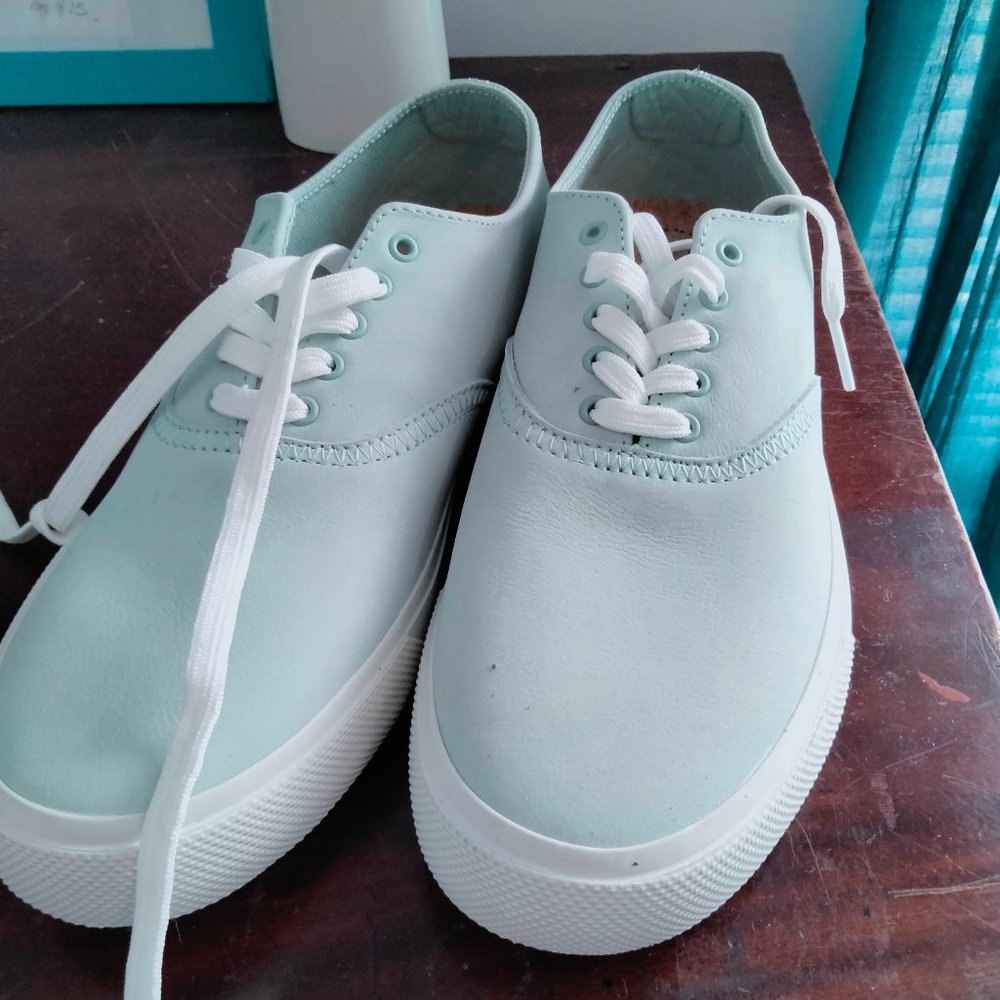 Sperry Light Blue Nubuck CVOs